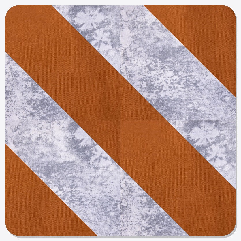 Layout: Diagonal Stripes