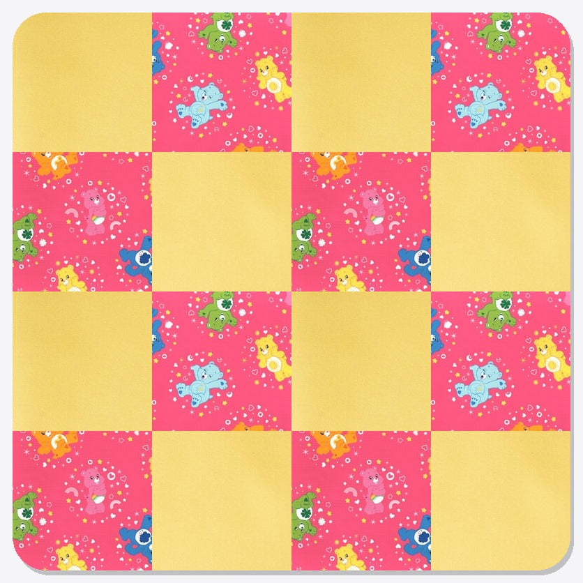 Layout: Checkerboard