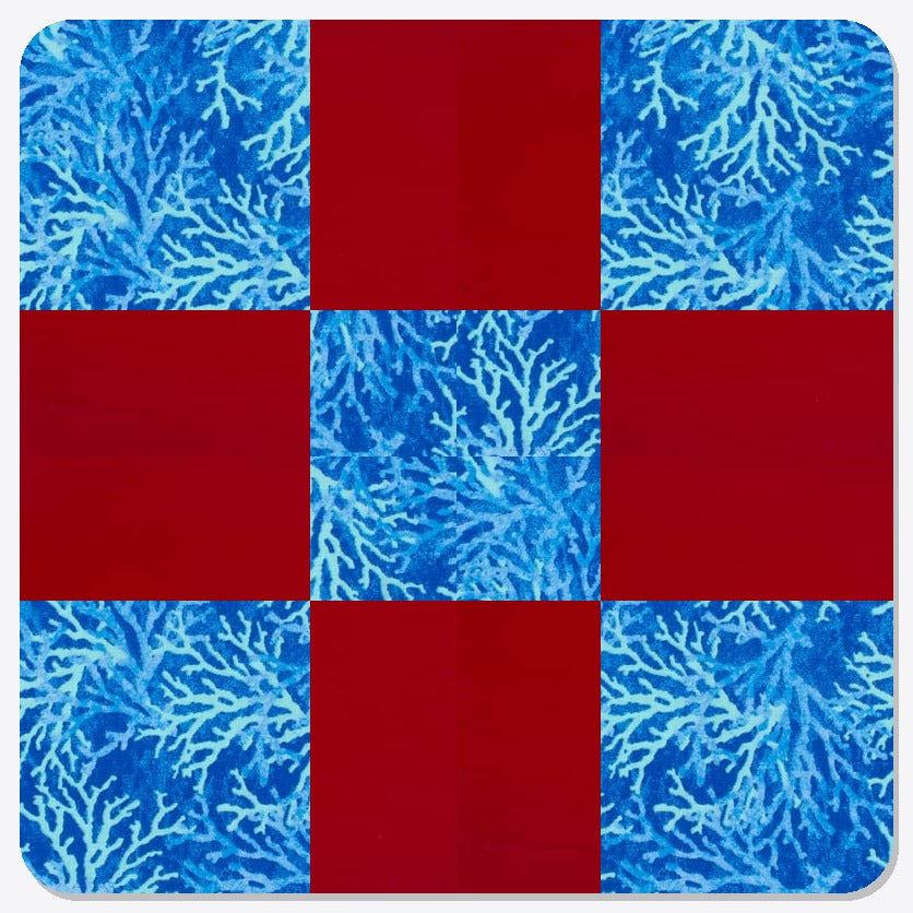 Layout: Checkerboard