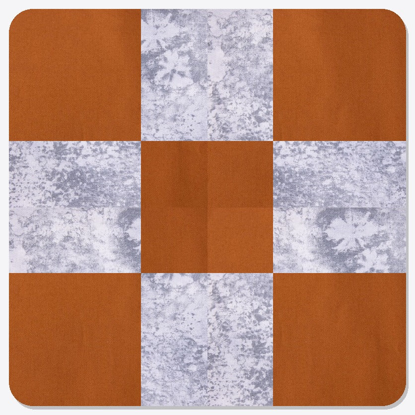 Layout: Checkerboard